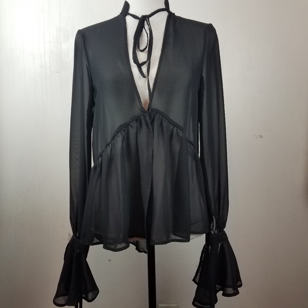 🔥Madisonne sheer top